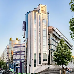 Hotel Novotel Centre Bercy, París